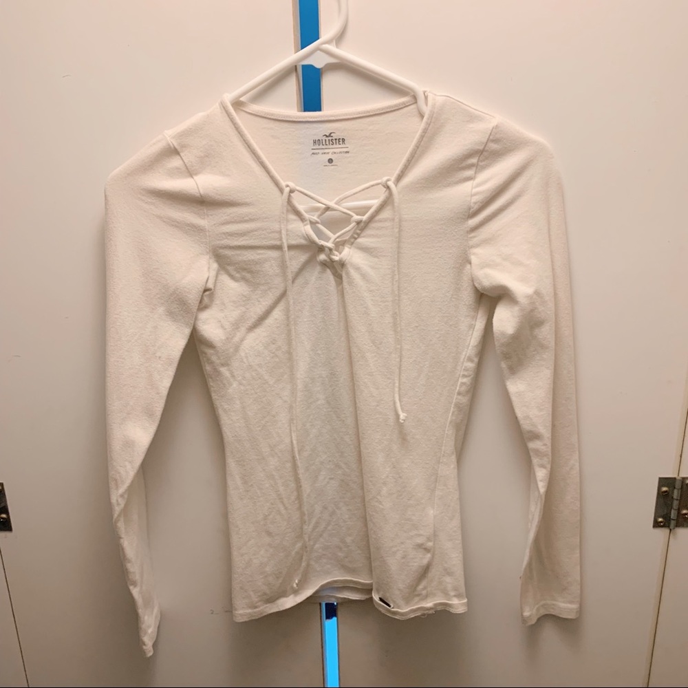 shirt with ties on the front